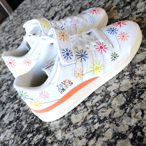 Adidas Forum Low Pride Shoes 7 1/2 - Picture 2 of 6
